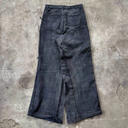 DISTRESSED BAGGY JEANS 