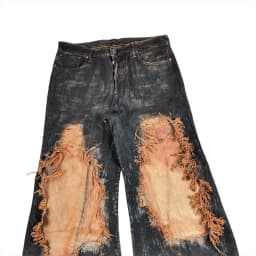 DISTRESSED BAGGY JEANS 