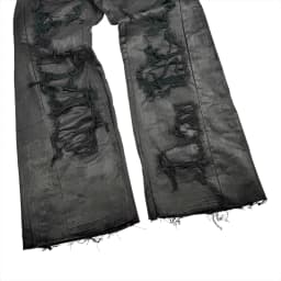 DISTRESSED BAGGY JEANS 