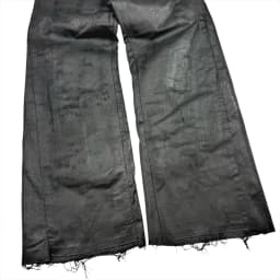 DISTRESSED BAGGY JEANS 