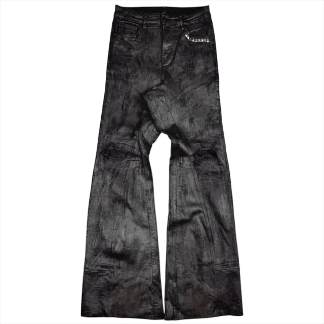 DISTRESSED LIQUID JEANS