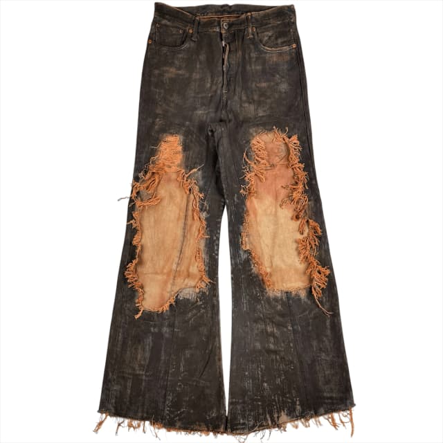 DISTRESSED BAGGY JEANS